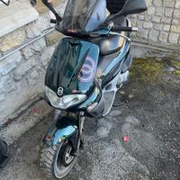 scooter Gilera Runner 200