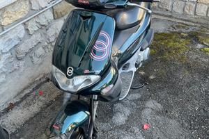 scooter Gilera Runner 200