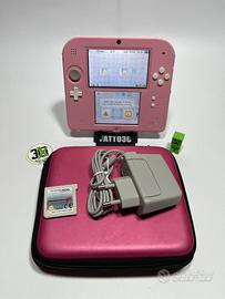 Nintendo 2DS Pink & White + Mario Kart 7