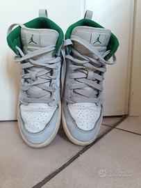 Nike Air Jordan mid