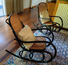 coppia sedie a dondolo Thonet