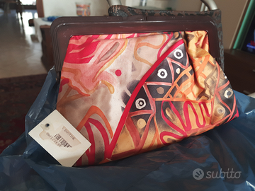 Pochette multicolore