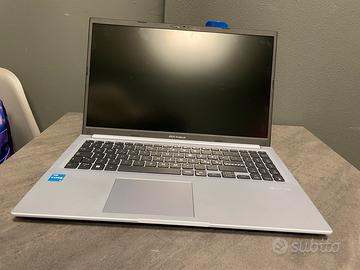 Asus Vivobook F1502ZA i3