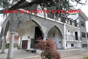 VILLA SINGOLA A VIGONE