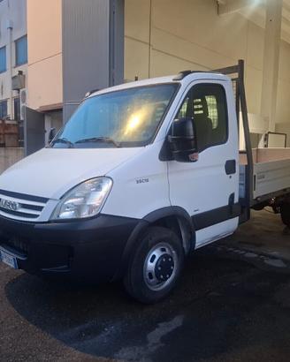 Iveco DAILY 35C15 150CV Cassone Fisso Lungo 4,50mt