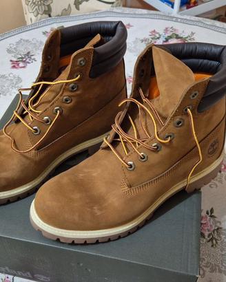 Stivali Timberland A3598