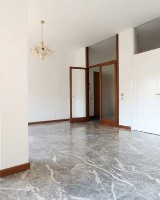 Appartamento di 119 m² con 3 locali e box auto a V