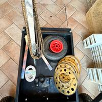 CARRELLO PORTA GO-KART + ACCESSORI VARI