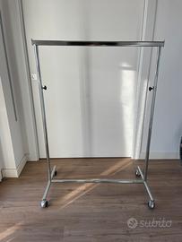 2 stand appendiabiti