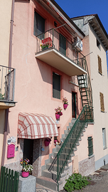 Casa indipendente su 4 livelli con ascensore