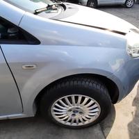 FIAT GRANDE PUNTO 2006 - PARAFANGO DESTRO