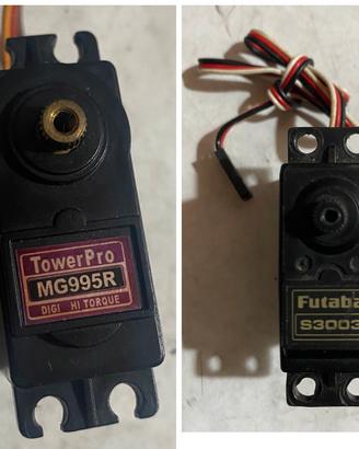 Servocomandi RC Futaba S3003 + TowerPro MG995R