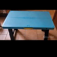 Tavolo ping pong.