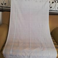 Tenda portafinestra ricamo e  filet artigianale