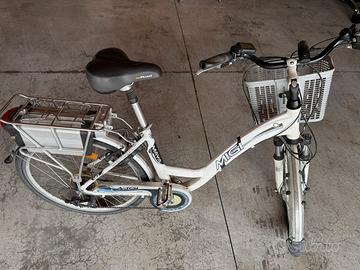 Bicicletta elettrica per donne