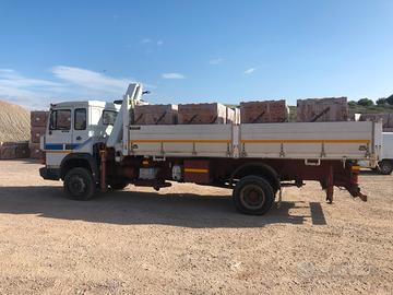 Iveco 115-17 gru e ribaltabile