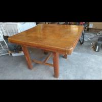 tavolo quadrato in legno 120x120x80