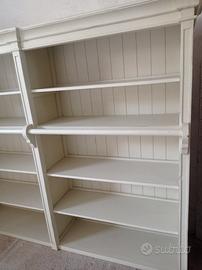 LIBRERIA CON LAMPADARIO 