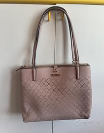 Borsa a spalla della Guess