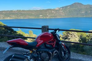 Ducati Monster 821 Red 12/2017 primo €4 pre restyl