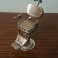 Piccola poltrona da dentista in argento 800