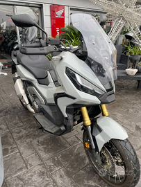 Honda x-adv