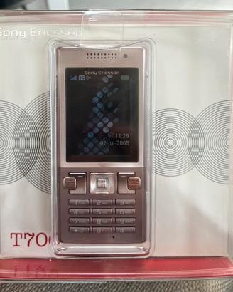 Sony Ericsson T700 NUOVO confezione originale