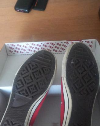 american eagle rosse SIMILI alle all star , N.38