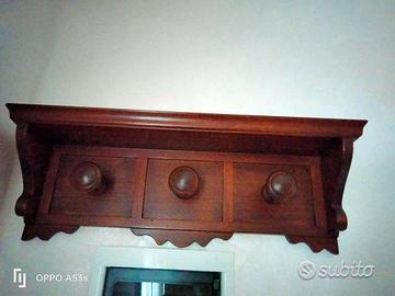 Appendiabiti in arte povera legno