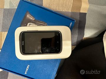 HTC Desire C smartphone vintage