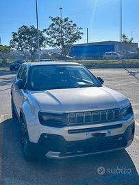 Jeep Avenger Summit 1.2 turbo