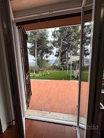Appartamento in villa - vista mare