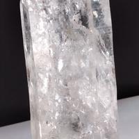 Cristallo di Quarzo con inclusioni di Ematite