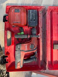 Tassellatore scalpellatore hilti