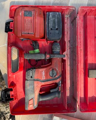Tassellatore scalpellatore hilti