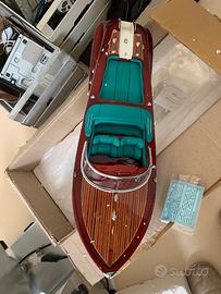 Riva Aquarama modellino 650x200 mm