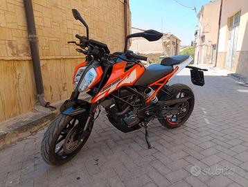 KTM Duke 125 ABS 2017 - Unico proprietario