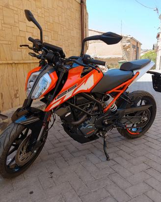 KTM Duke 125 ABS 2017 - Unico proprietario