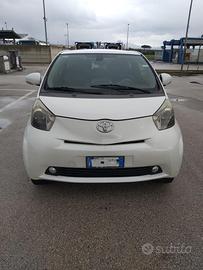 Toyota IQ