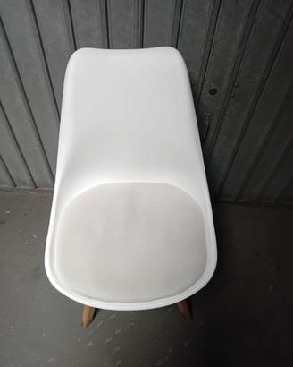 Sedie in plastica/propilene, cuscino  in ecopelle