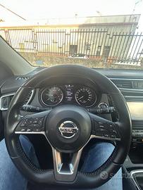Nissan qashquai