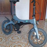 Bici pedalata assistita pieghevole