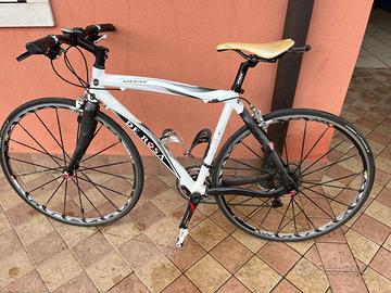 Bici De Rosa Merak in carbonio da rivedere