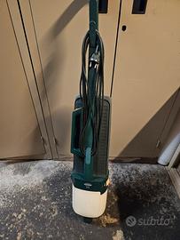 Aspirapolvere Folletto vk121