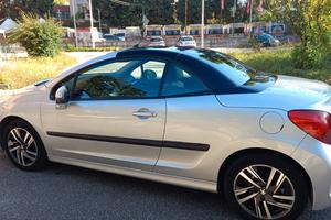   Peugeot 207 decappottabile 