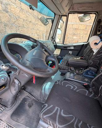 IVECO EUROCARGO 75Q CON SPONDA