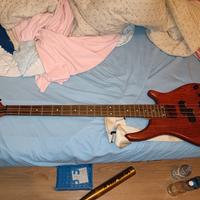 basso elettrico+amplificatore