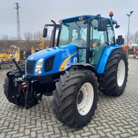 Trattore New Holland T5050