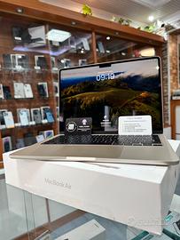 MacBook Air 13 2024 8GB RAM 256GB SSD M3