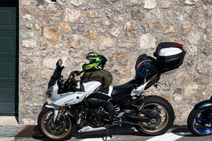 Yamaha Fazer 8